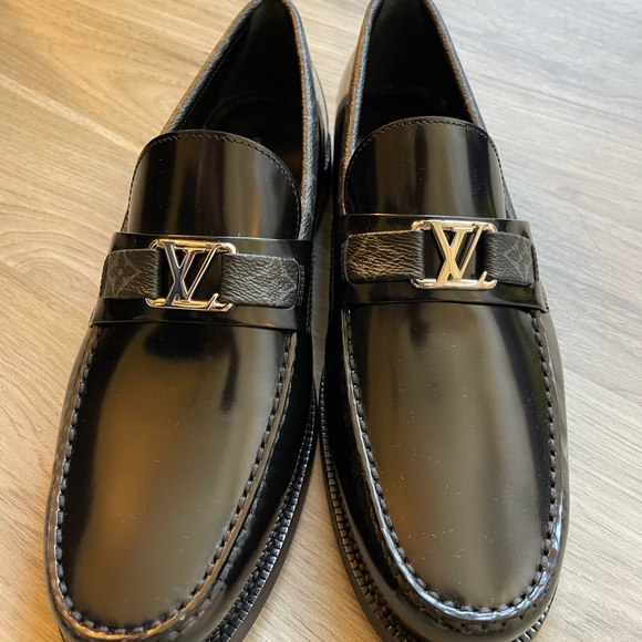 Louis Vuitton Loafers - Picture 3 of 4